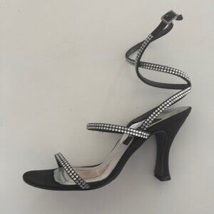 Stuart Weitzman Crystal Rhinestone Strappy Sandals Heels 7.5